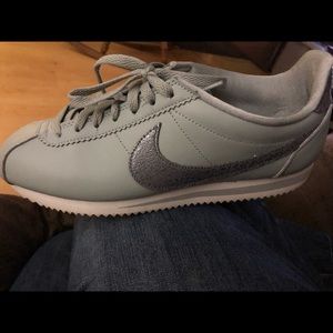 Nike shoes